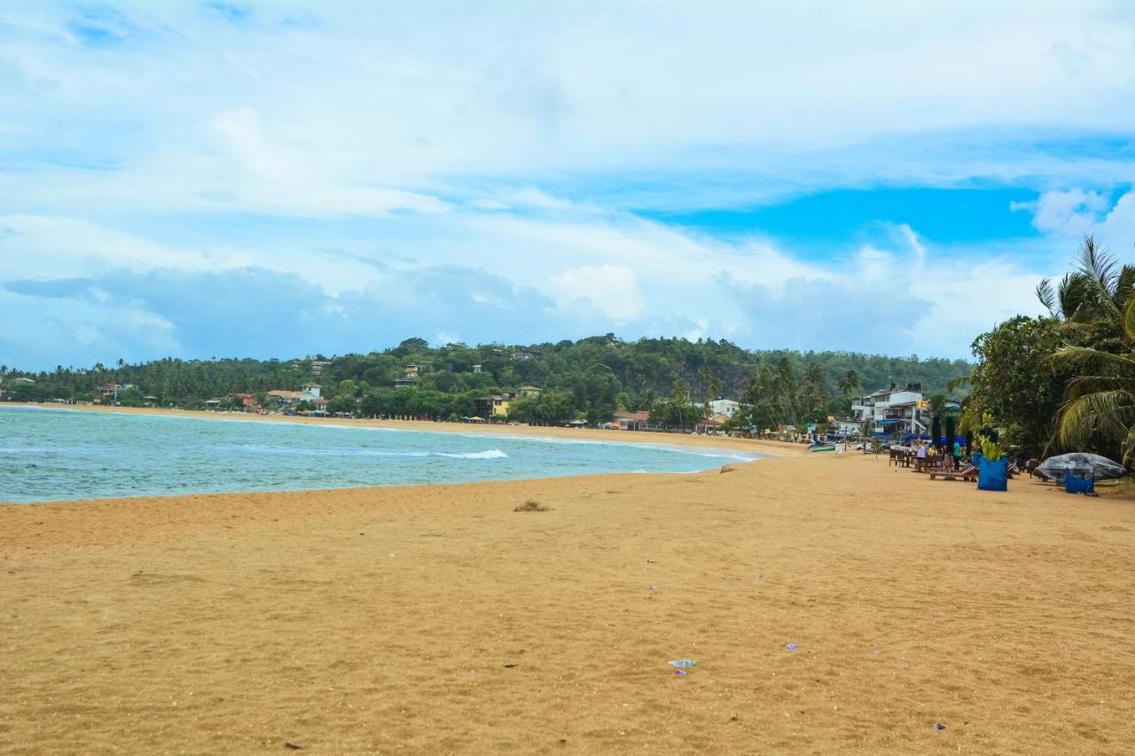 Serendipity Beach Unawatuna Bagian luar foto